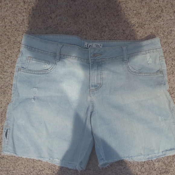 L .E .I Pants - Light Blue Denim Women Shorts